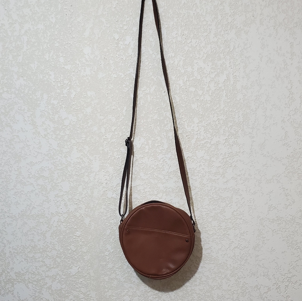 Roots Circle Crossbody